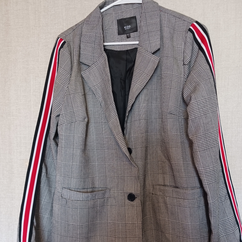 COPY - Miss Lili Blazer